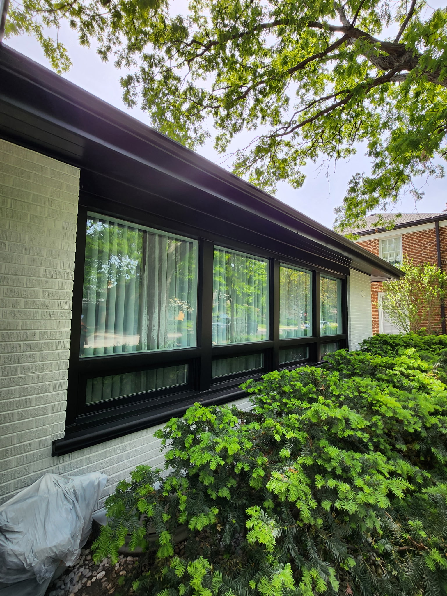 Skokie residence painting project photo 11