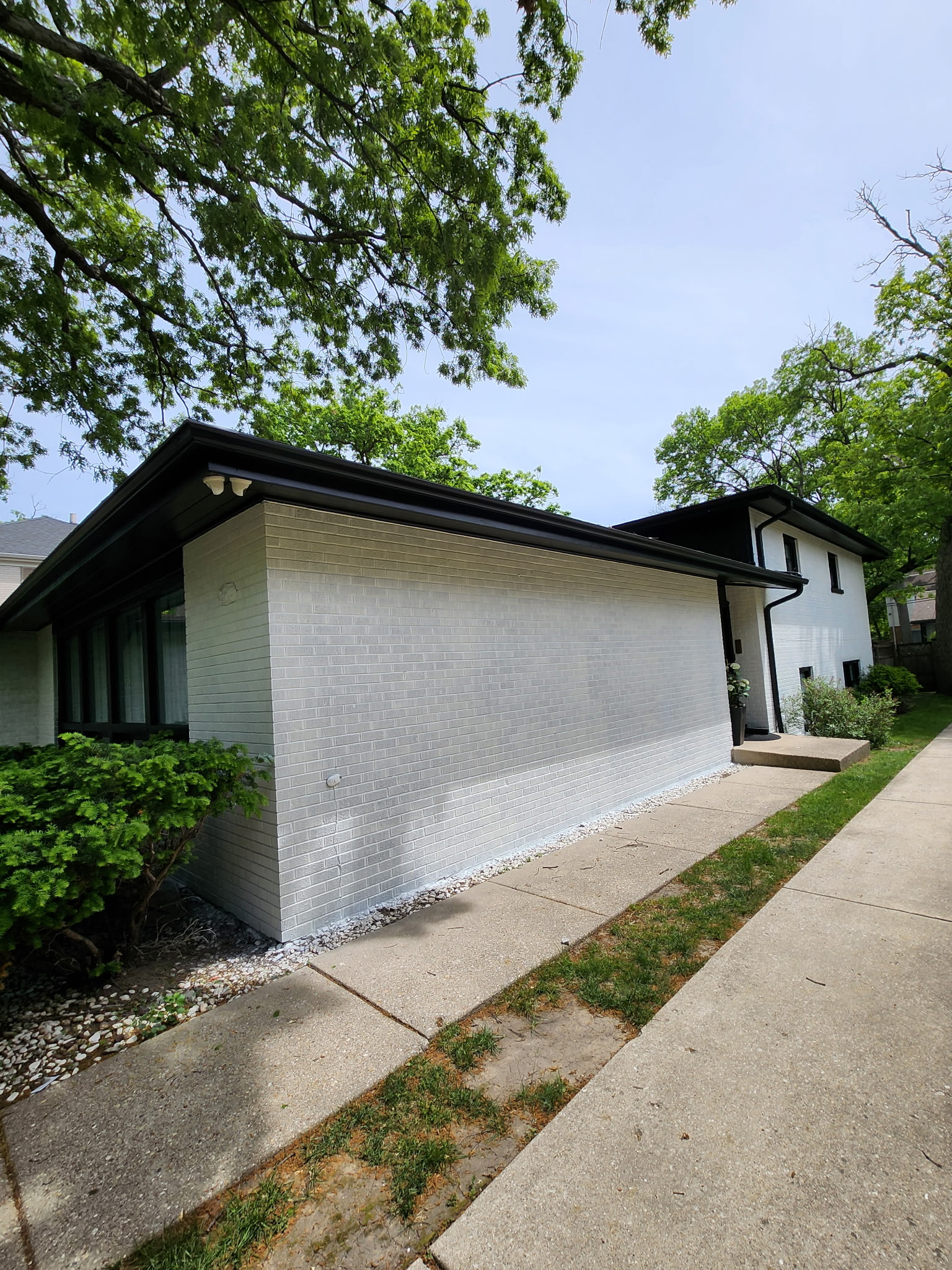 Skokie residence painting project photo 12