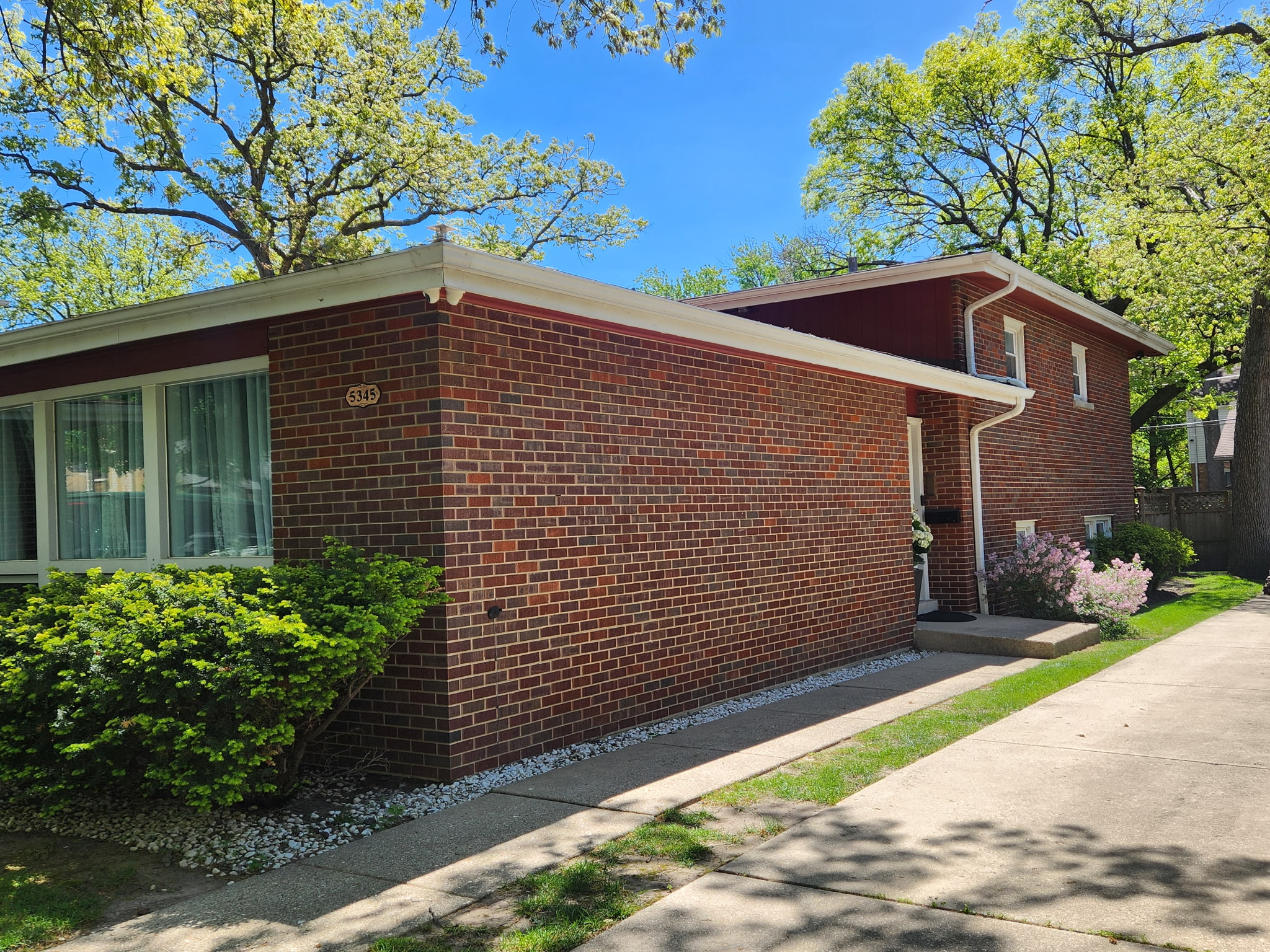 Skokie residence painting project photo 2