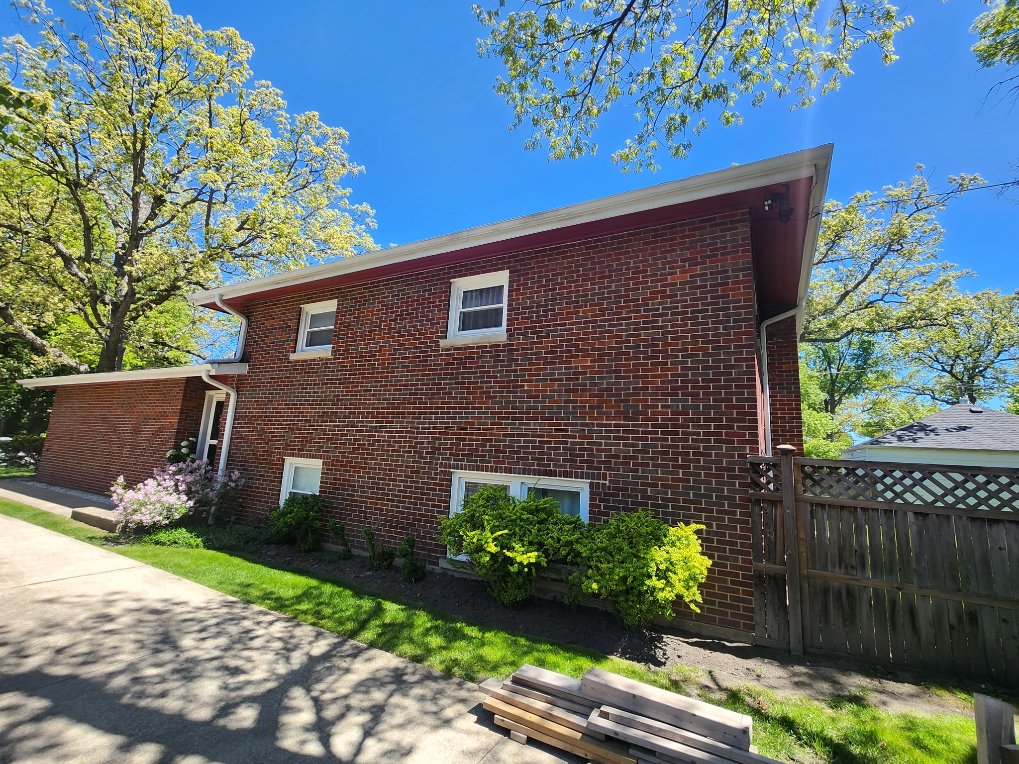 Skokie residence painting project photo 4